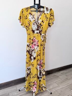 NWT Chris & Carol Mustard Floral Surplice True Neck Maxi Dress with Tie, Sz. L